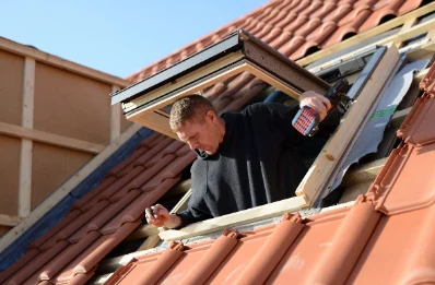 Pose de fenêtres de toit Velux à Niedersteinbach
